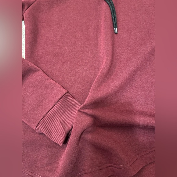 BNWT fleece hoodie - Picture 5 of 6